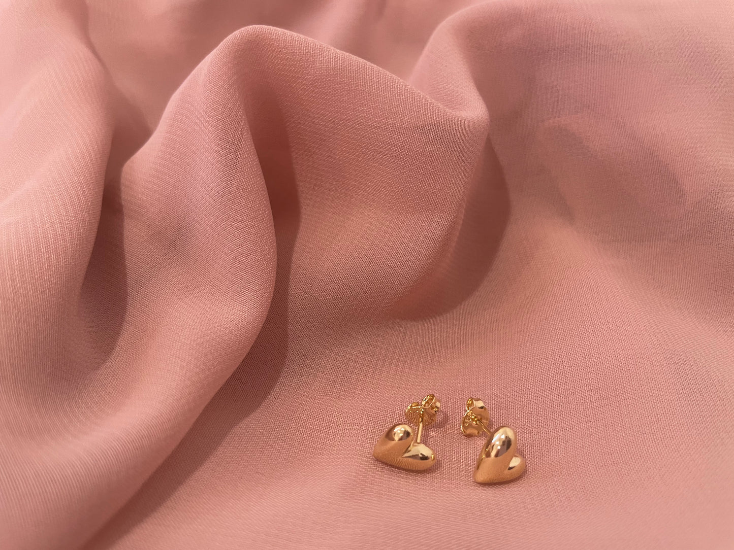 Simple Mini Uneven Heart Stud Earrings