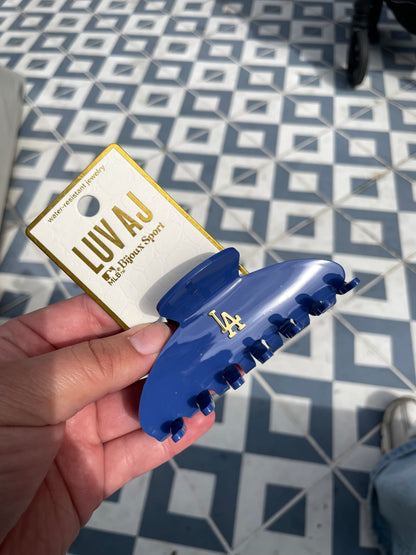 La Hair Clip