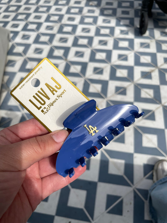 La Hair Clip