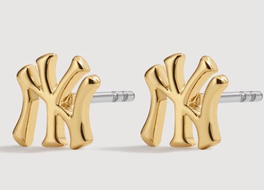 PRE ORDER - YANKEES STUD EARRINGS