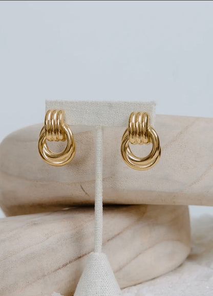 PREORDER ELLA EARRINGS - Gold