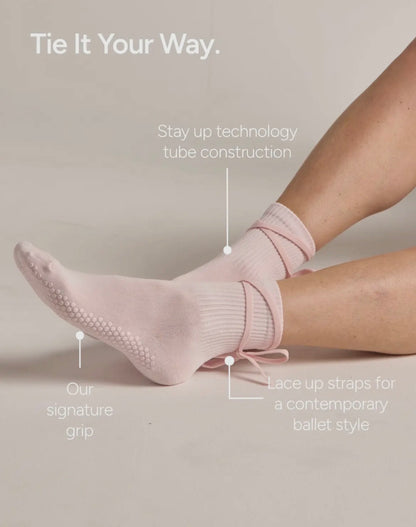 The Nina Grip Sock - Pink